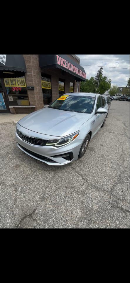 Kia Optima LX 2020