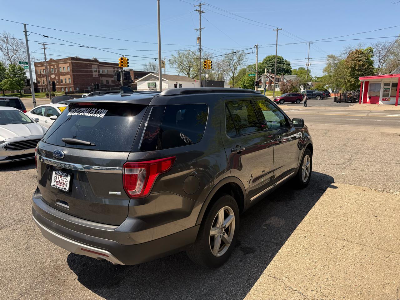 Ford Explorer XLT 4WD 2017