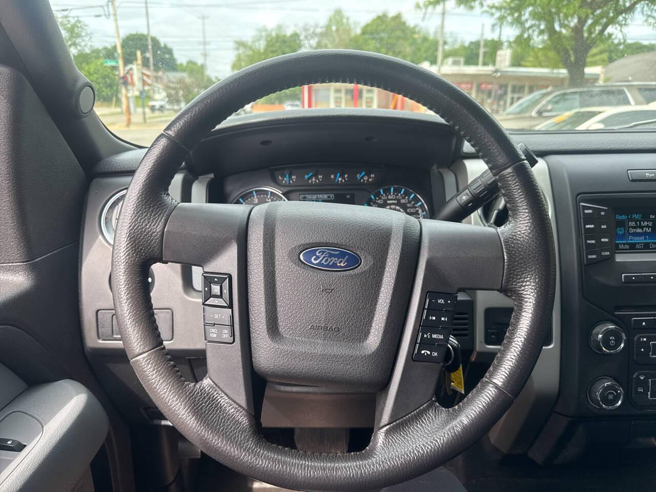 Ford F-150 Platinum SuperCrew 6.5-ft. Bed 4WD 2014