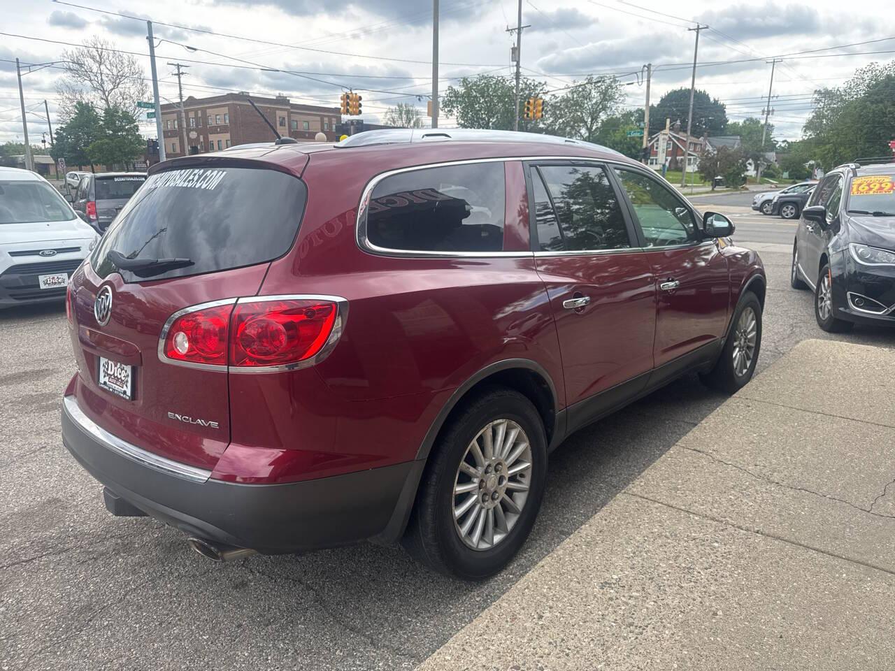 Buick Enclave CX FWD 2010