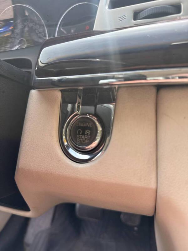 Lincoln MKS 3.7L FWD 2010