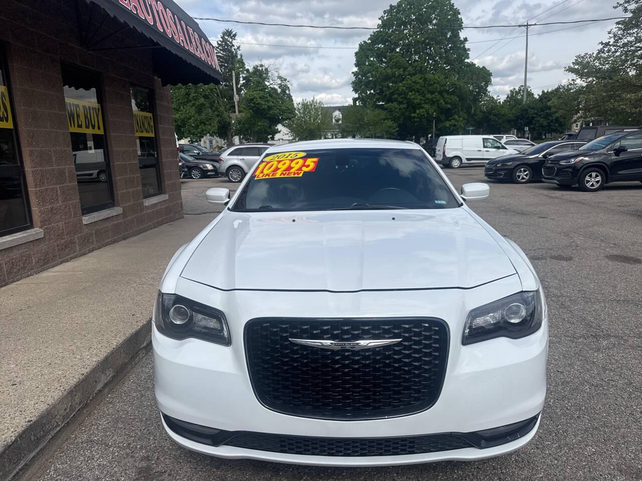 Chrysler 300 S V6 AWD 2015
