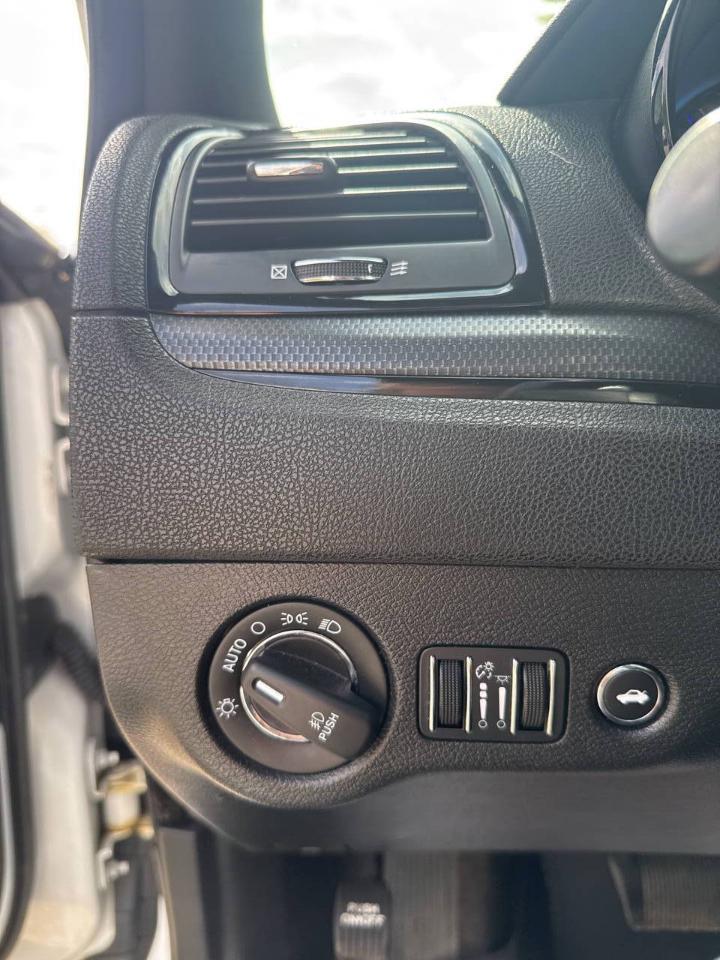 Chrysler 300 S V6 AWD 2015