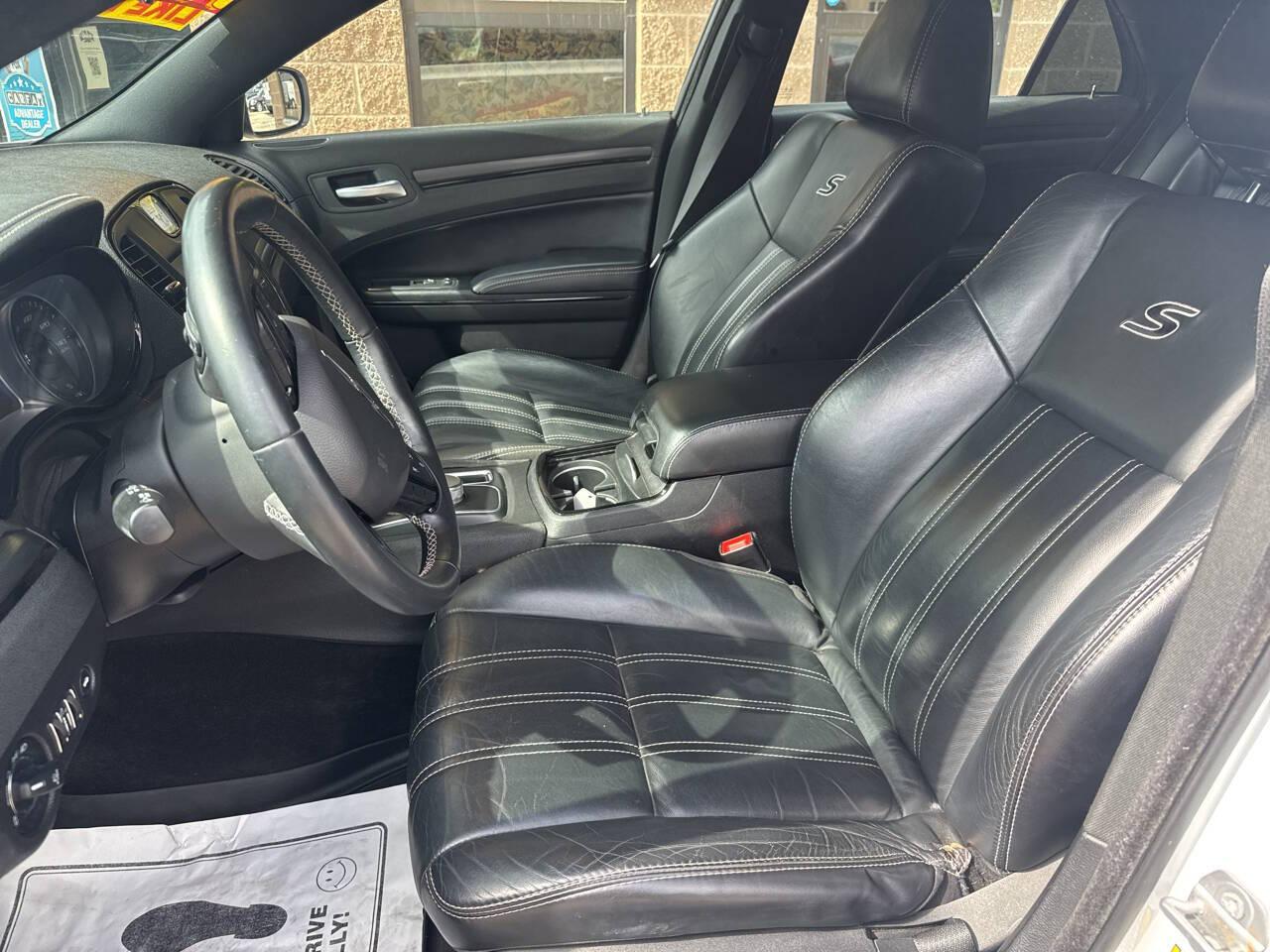 Chrysler 300 S V6 AWD 2015