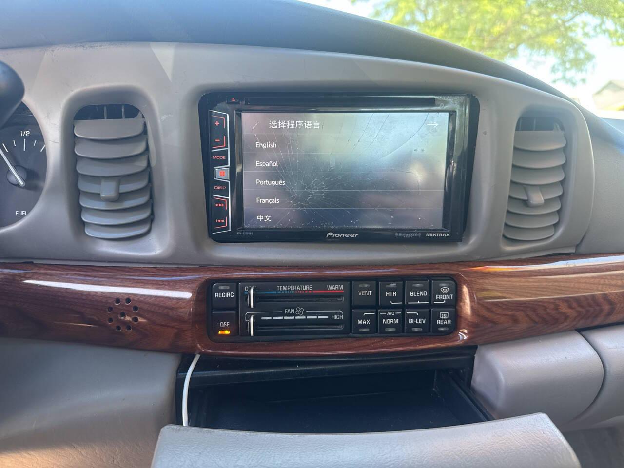 Buick LeSabre Custom 2002