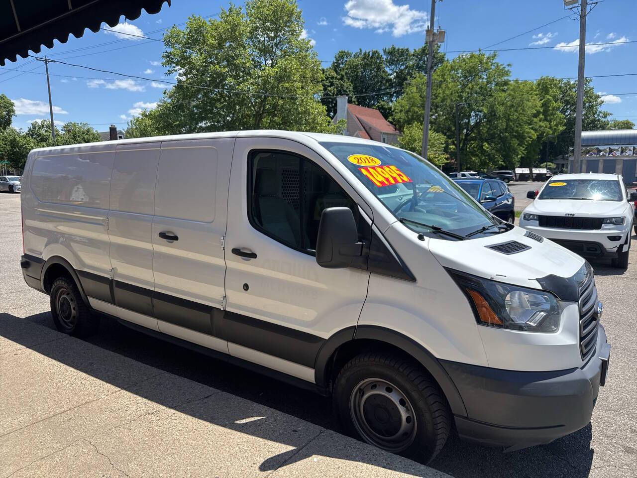 Ford Transit 250 Van Low Roof 60/40 Pass. 148-in. WB 2018