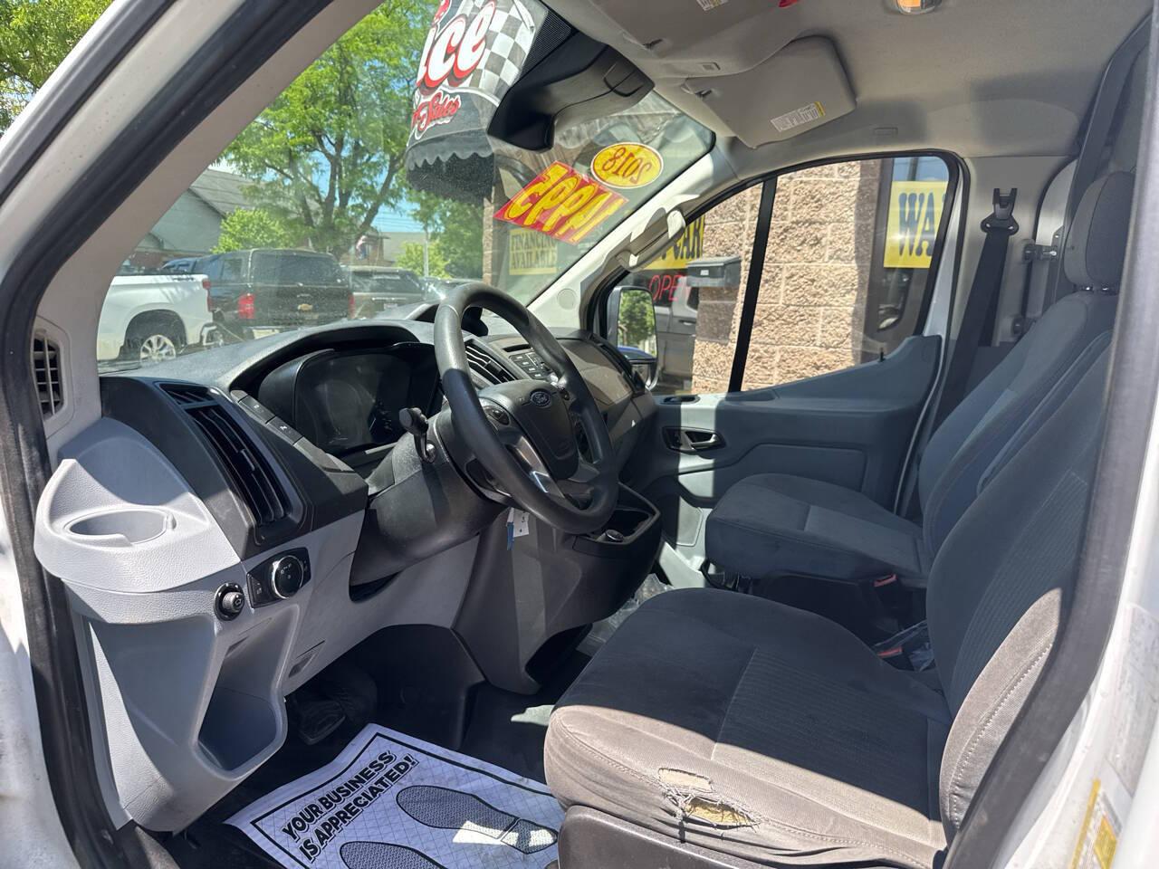 Ford Transit 250 Van Low Roof 60/40 Pass. 148-in. WB 2018
