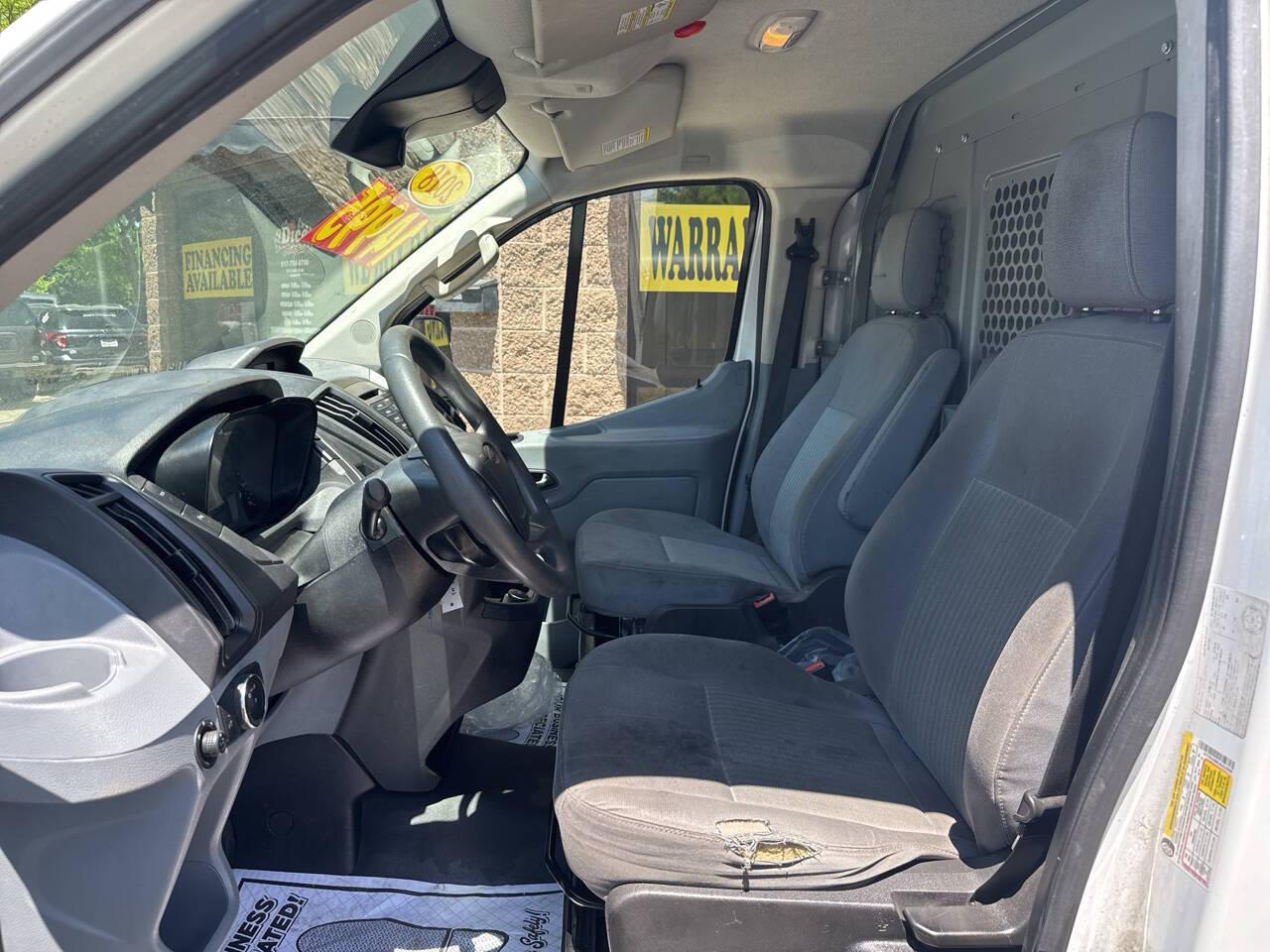 Ford Transit 250 Van Low Roof 60/40 Pass. 148-in. WB 2018