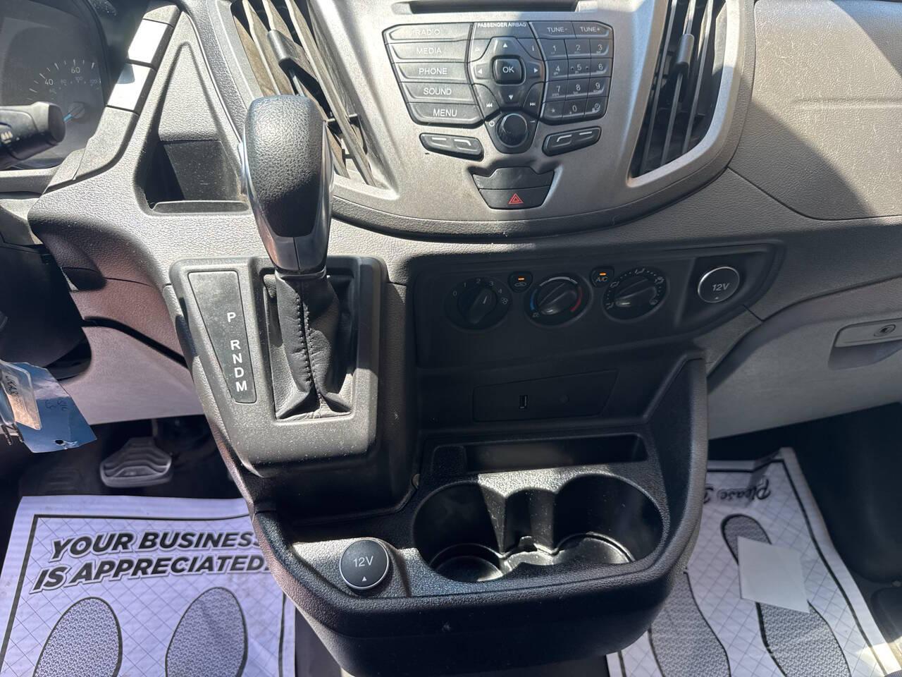 Ford Transit 250 Van Low Roof 60/40 Pass. 148-in. WB 2018