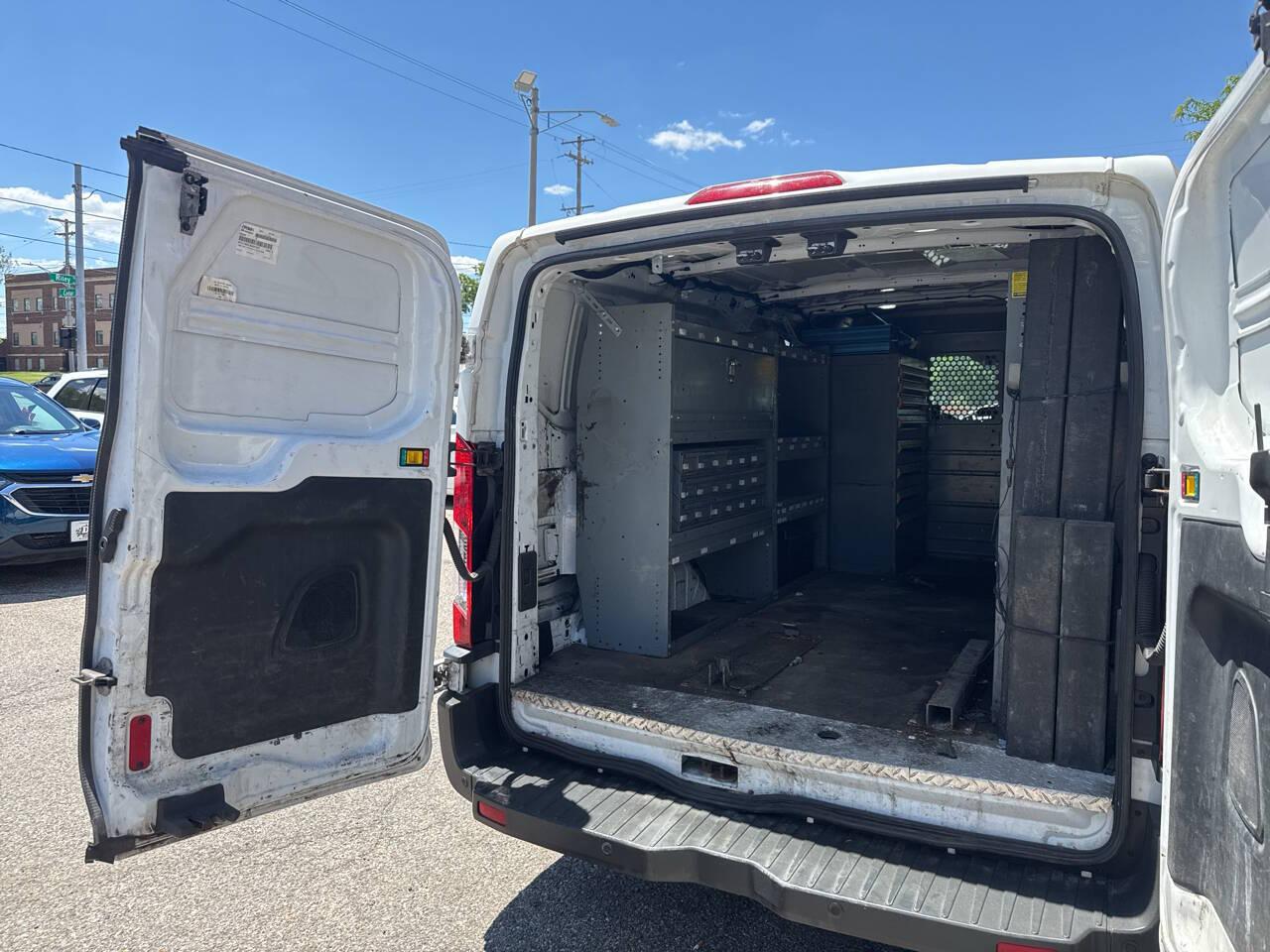 Ford Transit 250 Van Low Roof 60/40 Pass. 148-in. WB 2018