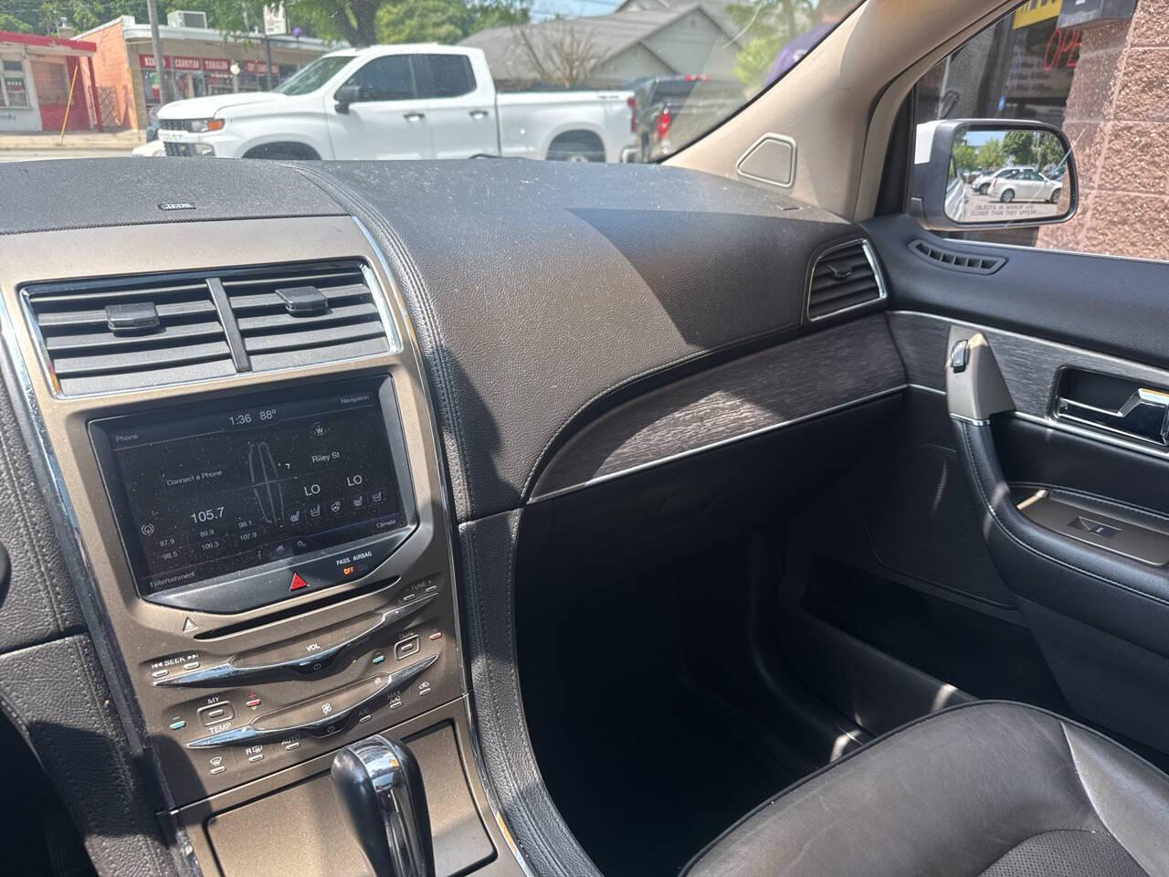Lincoln MKX AWD 2013