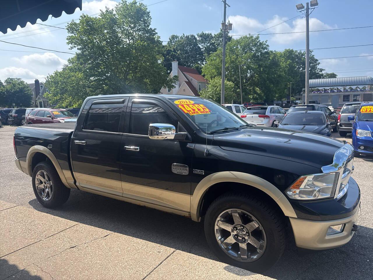 RAM 1500 Sport Crew Cab 4WD 2011