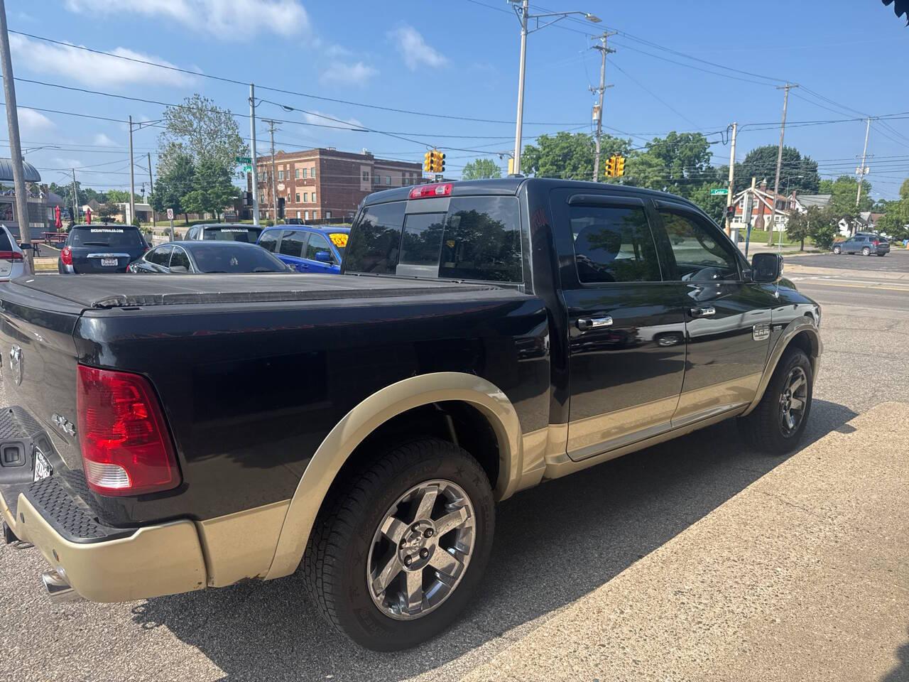 RAM 1500 Sport Crew Cab 4WD 2011