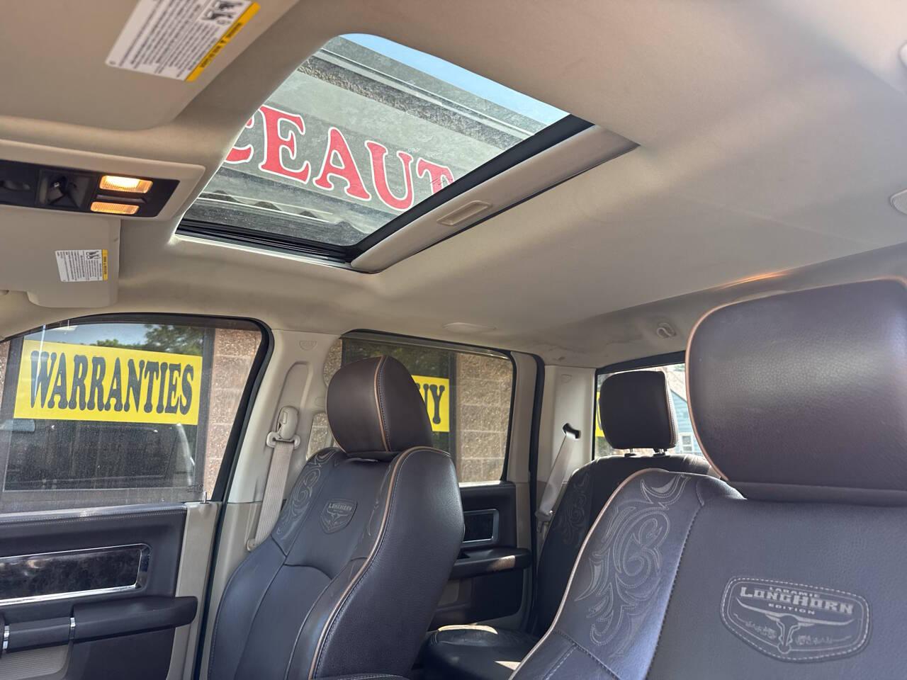 RAM 1500 Sport Crew Cab 4WD 2011