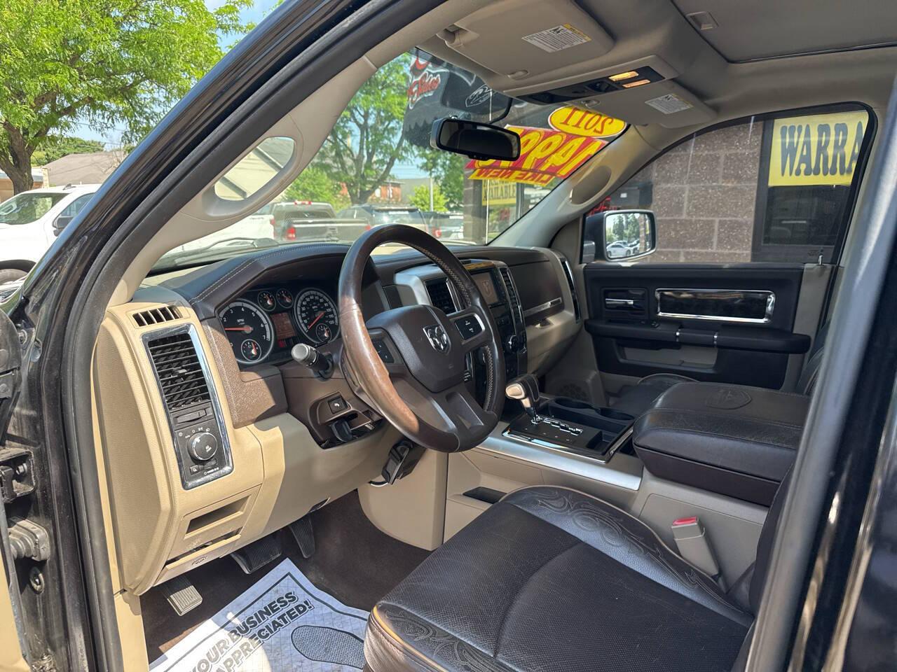 RAM 1500 Sport Crew Cab 4WD 2011