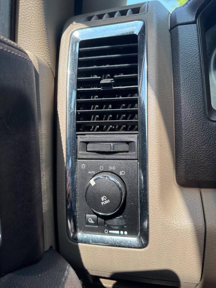 RAM 1500 Sport Crew Cab 4WD 2011