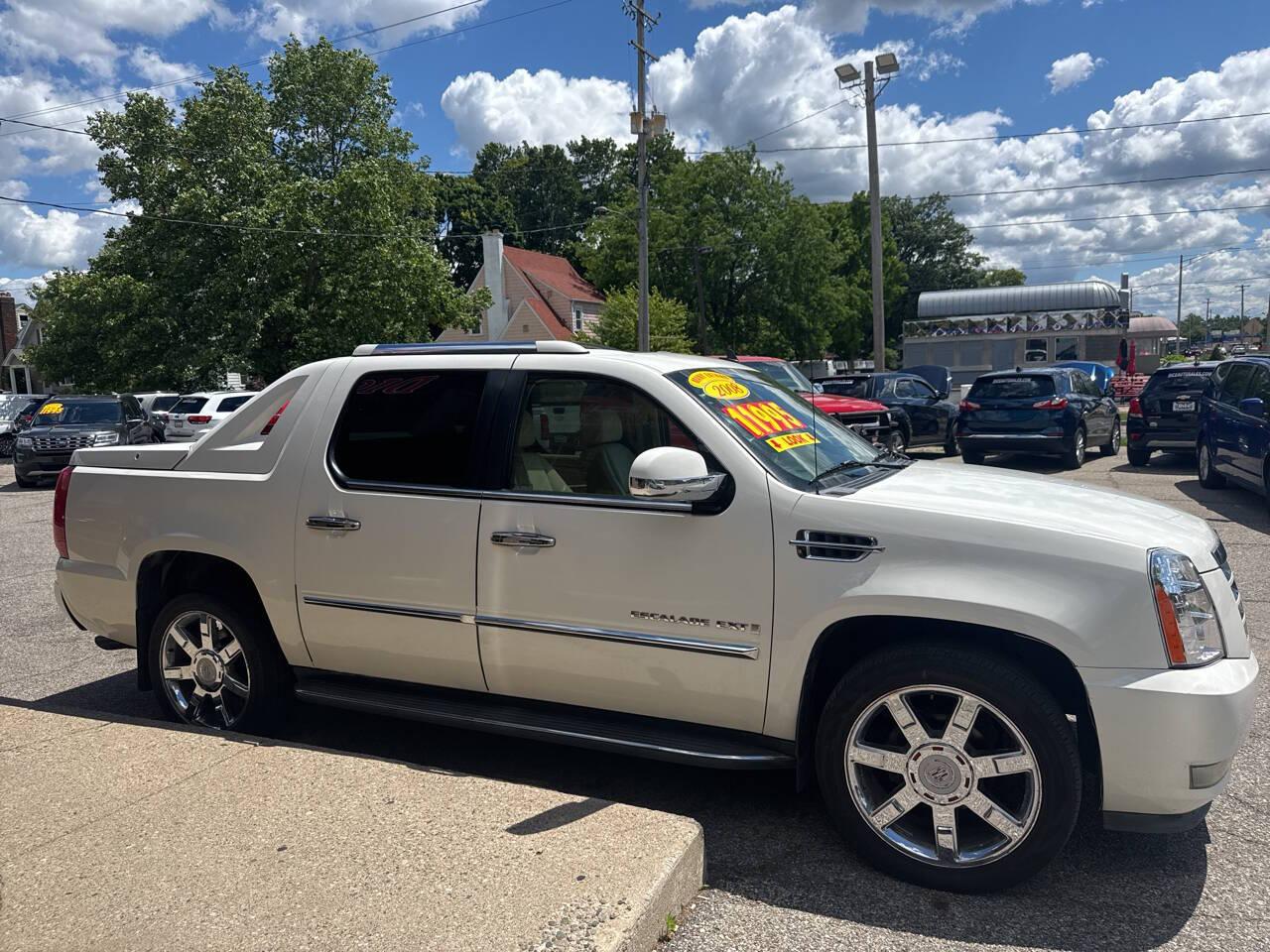 Cadillac Escalade EXT Sport Utility Truck 2008