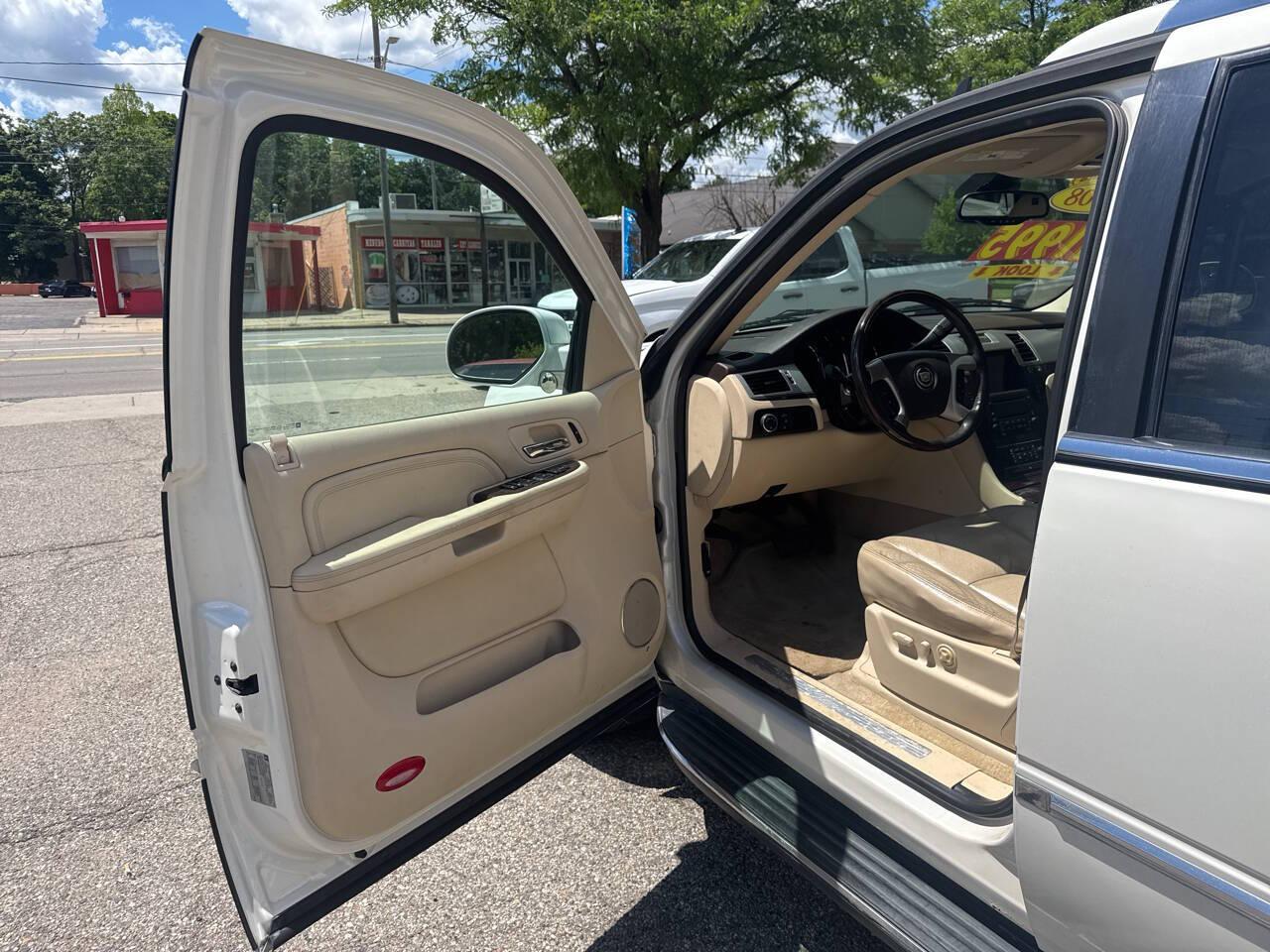Cadillac Escalade EXT Sport Utility Truck 2008
