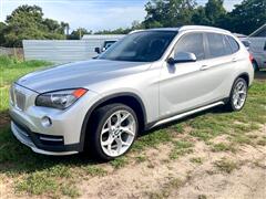 2015 BMW X1  2015 BMW X1