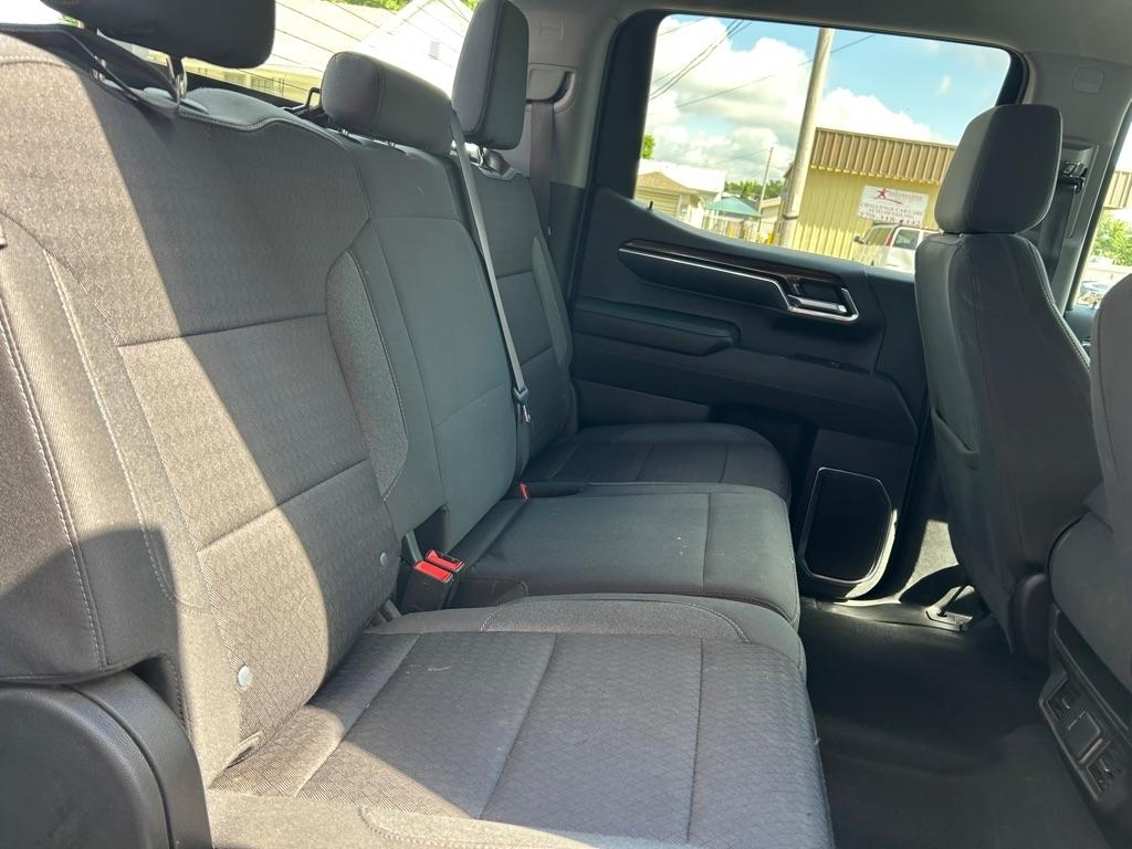 Chevrolet Silverado 1500 4WD Crew Cab 157" LT 2023