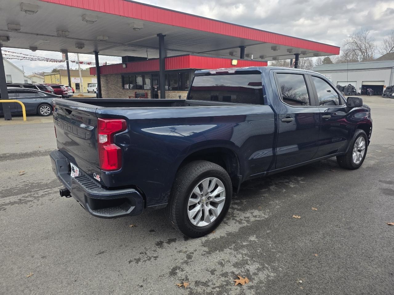 Chevrolet Silverado 1500 2WD Crew Cab 157" Custom 2020