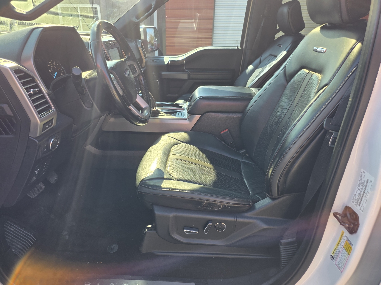 Ford F-150 Platinum SuperCrew 4WD 2019