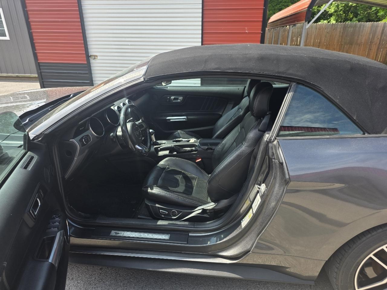 Ford Mustang EcoBoost Convertible 2018
