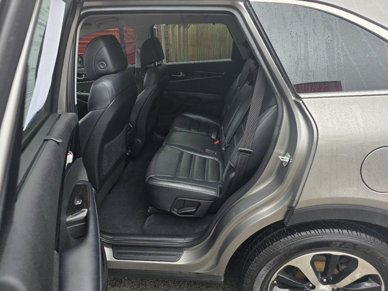 Kia Sorento EX V6 FWD 2017