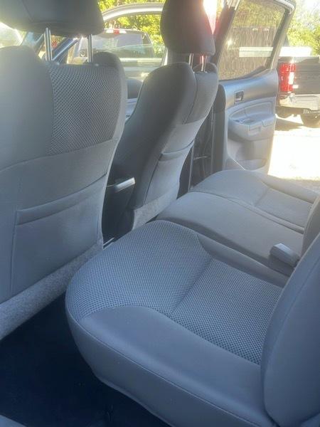 Toyota Tacoma PreRunner Double Cab V6 5AT 2WD 2014