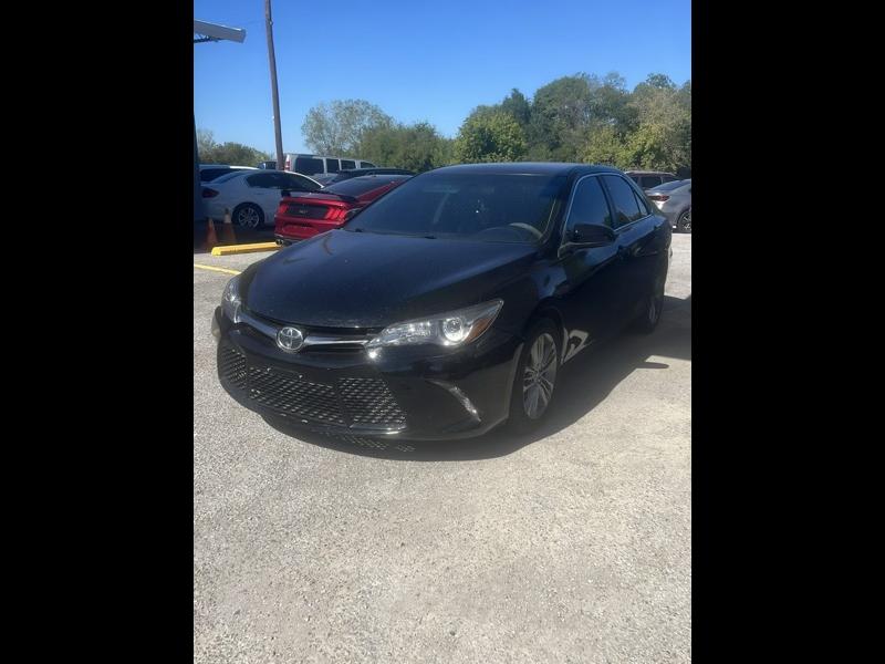 Toyota Camry SE 2015