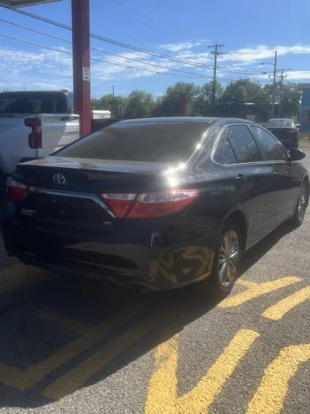 Toyota Camry SE 2015