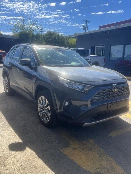Toyota RAV4 Limited 2019