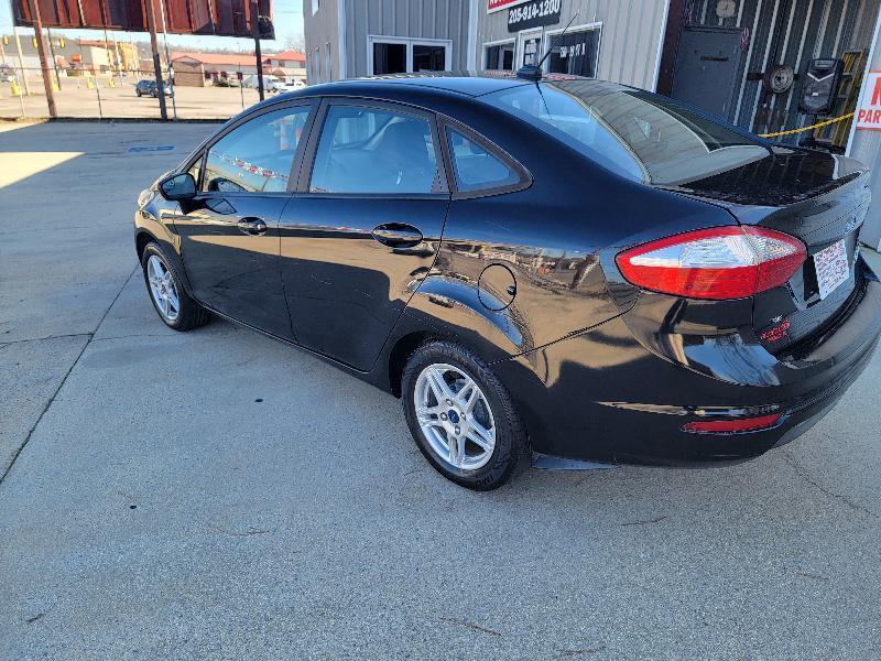 Ford Fiesta SE Sedan 2018