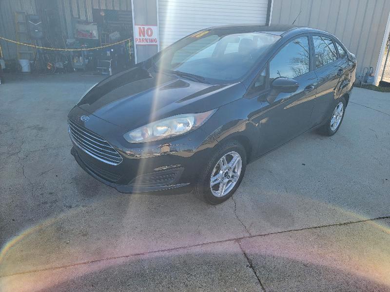 Ford Fiesta SE Sedan 2018