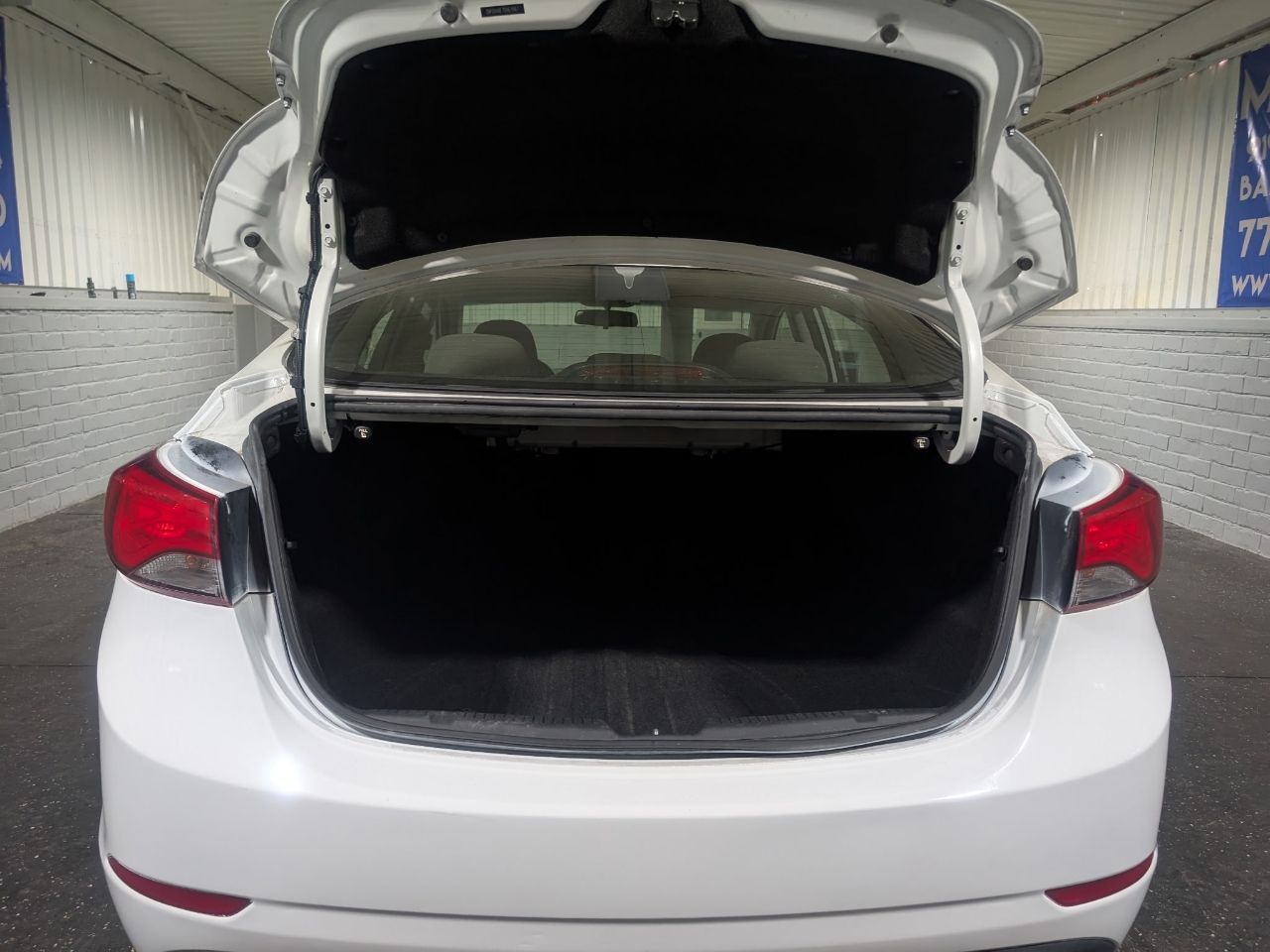 Hyundai Elantra 4dr Sdn Auto SE (Alabama Plant) 2016