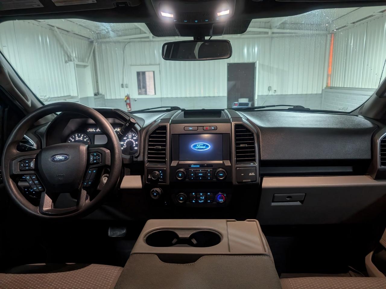 Ford F-150 SuperCrew 139" XLT 4WD 2020