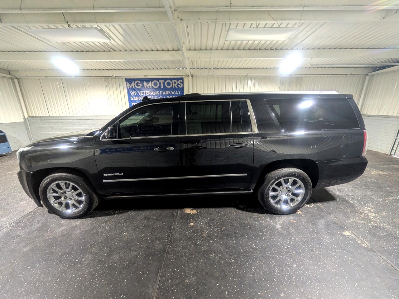 GMC Yukon XL 4WD 4dr Denali 2015