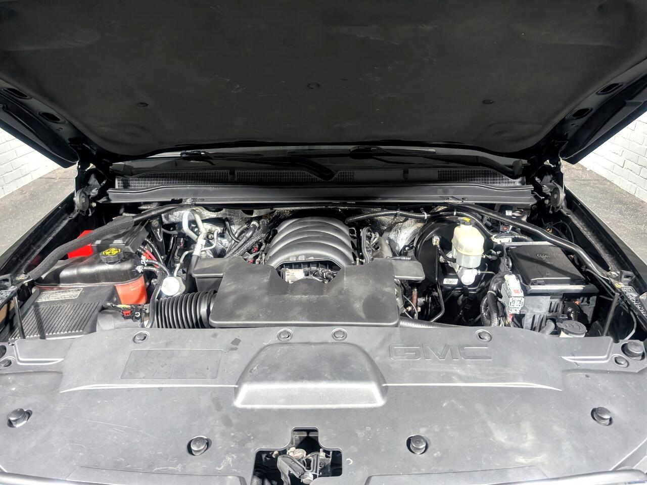 GMC Yukon XL 4WD 4dr Denali 2015