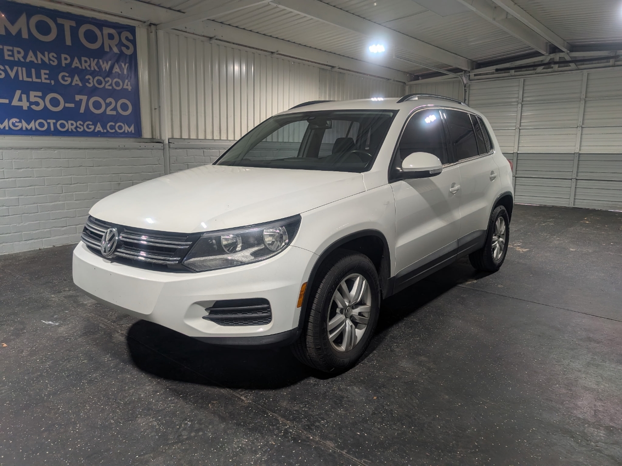 2017 Volkswagen Tiguan Limited Base