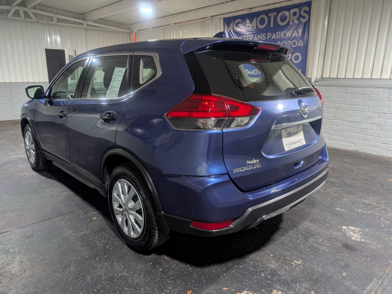 Nissan Rogue FWD S 2017