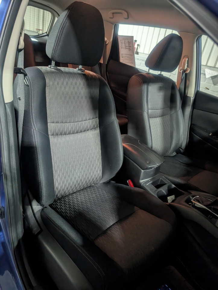 Nissan Rogue FWD S 2017