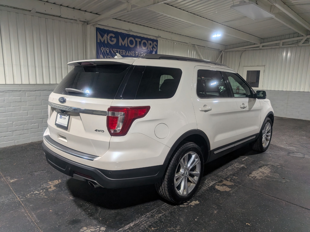 Ford Explorer XLT 4WD 2018