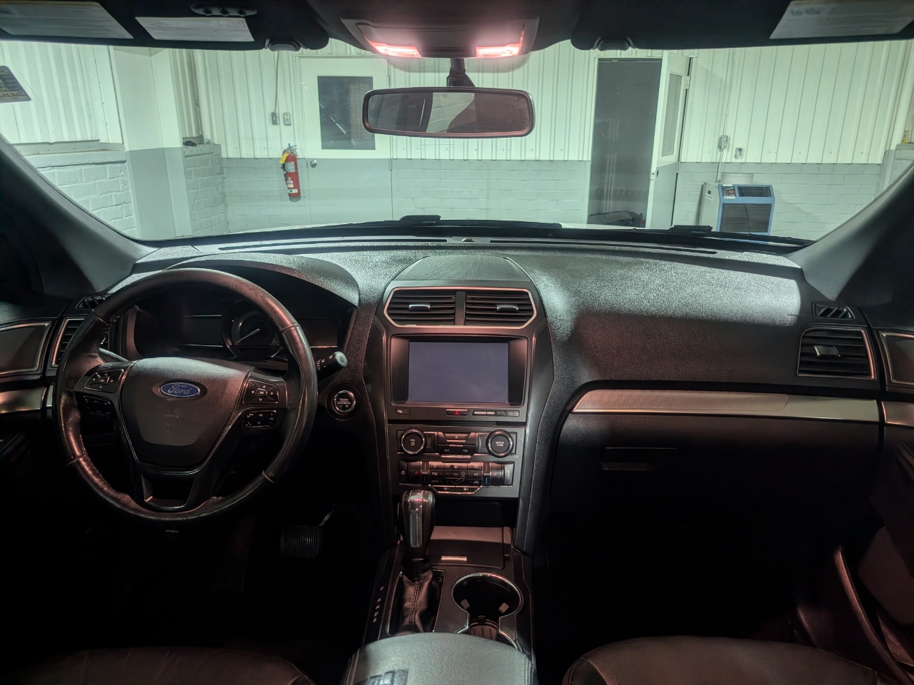 Ford Explorer XLT 4WD 2018