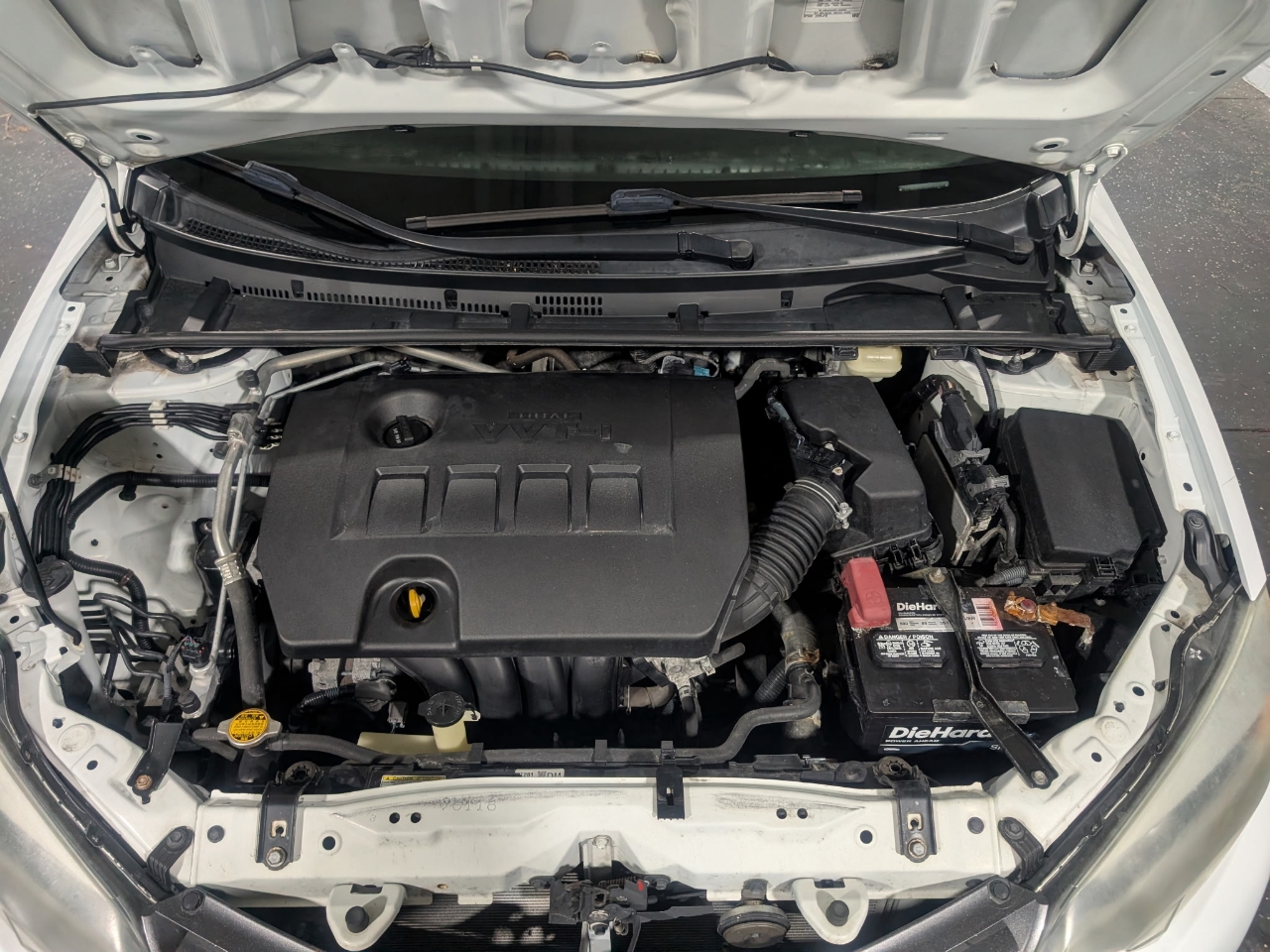 Toyota Corolla 4dr Sdn CVT S w/Special Edition Pkg (Natl) 2016