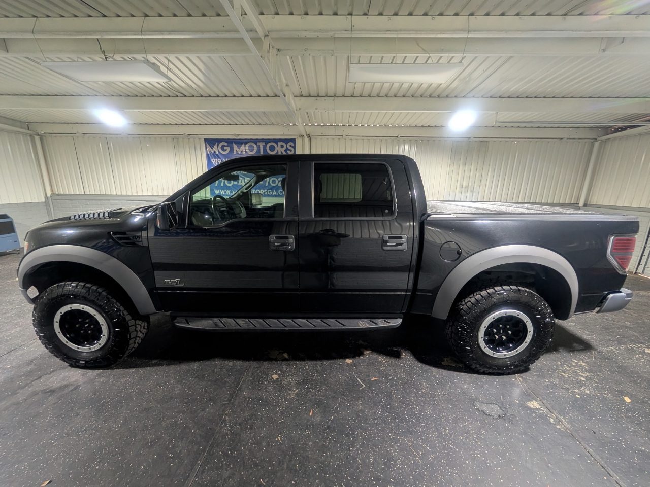 Ford F-150 4WD SuperCrew 145" SVT Raptor 2014