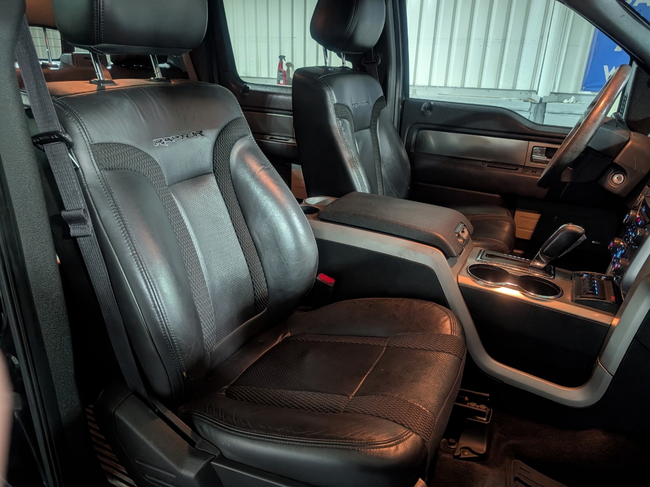 Ford F-150 4WD SuperCrew 145" SVT Raptor 2014