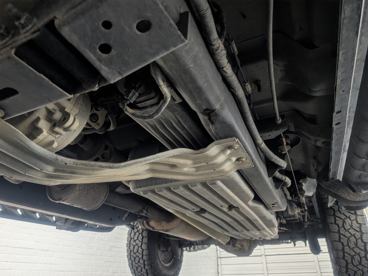 Ford F-150 4WD SuperCrew 145" SVT Raptor 2014