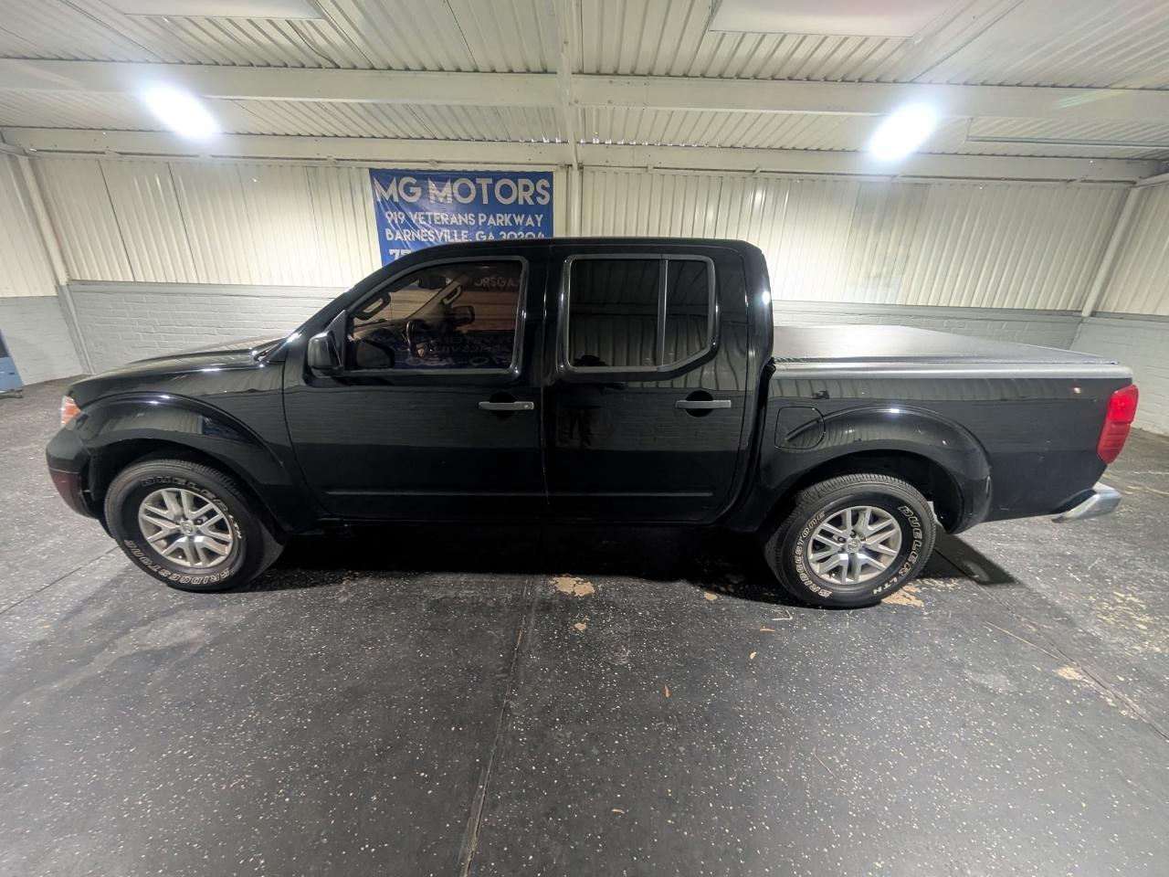 Nissan Frontier 2WD Crew Cab SWB Auto SV 2014
