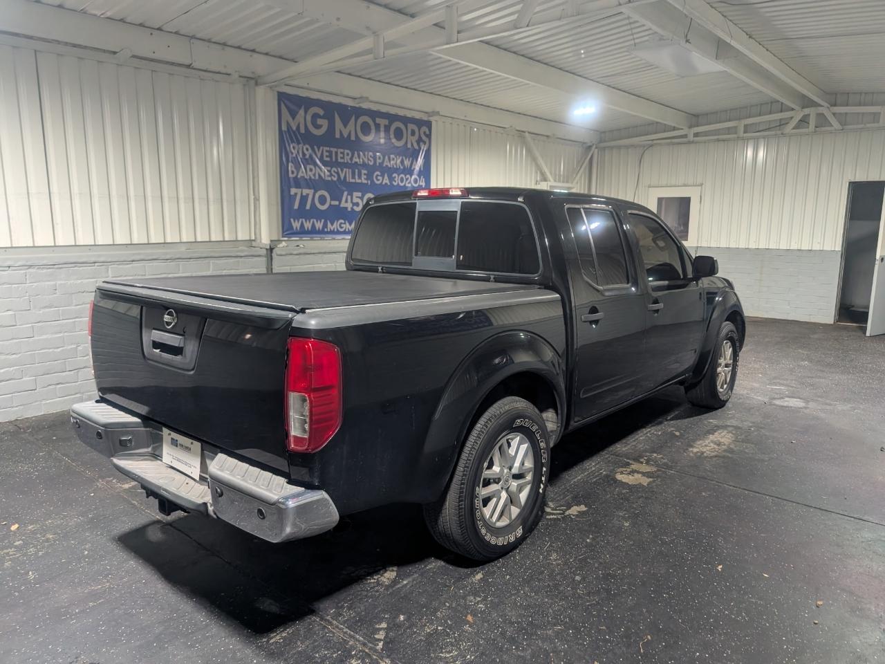 Nissan Frontier 2WD Crew Cab SWB Auto SV 2014