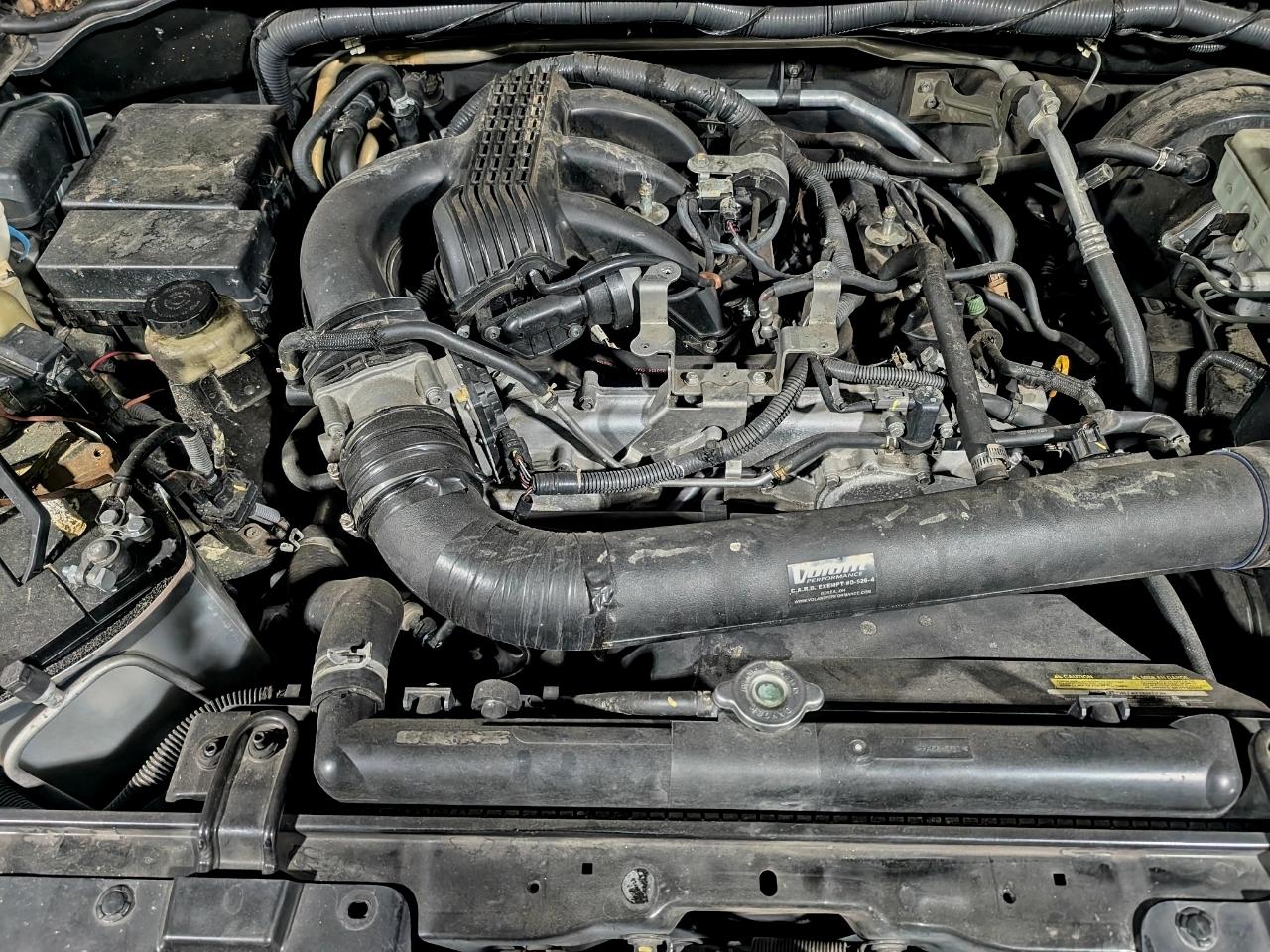 Nissan Frontier 2WD Crew Cab SWB Auto SV 2014